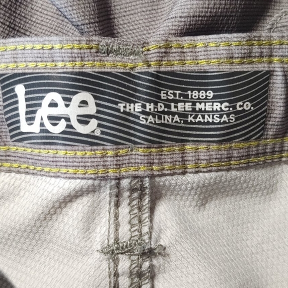 Lee Light Grey Boys Shorts - Picture 3 of 4